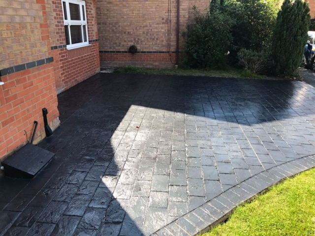 New pattern imprinted concrete driveway in Great Sankey, Warrington