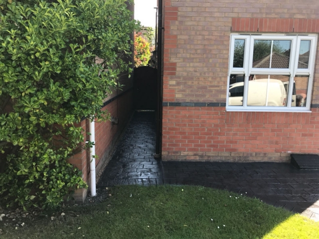 New pattern imprinted concrete driveway in Great Sankey, Warrington